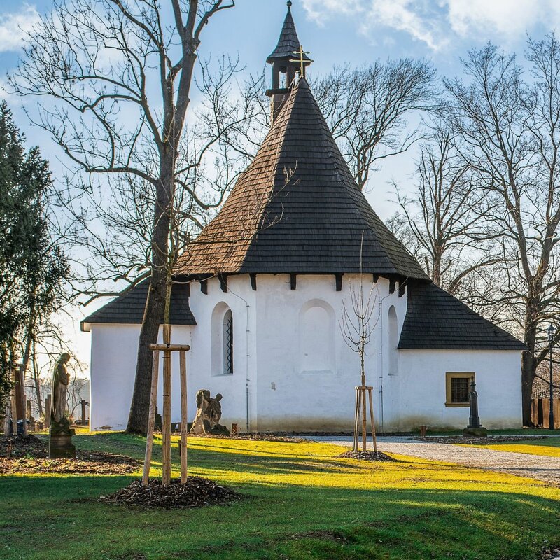 Opravený kostel Nejsvětější Trojice láká na kulturu, přírodu a zážitky