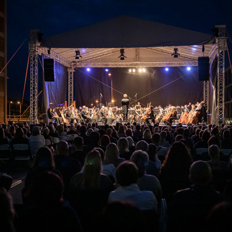 Filharmonie pod širým nebem 16. června