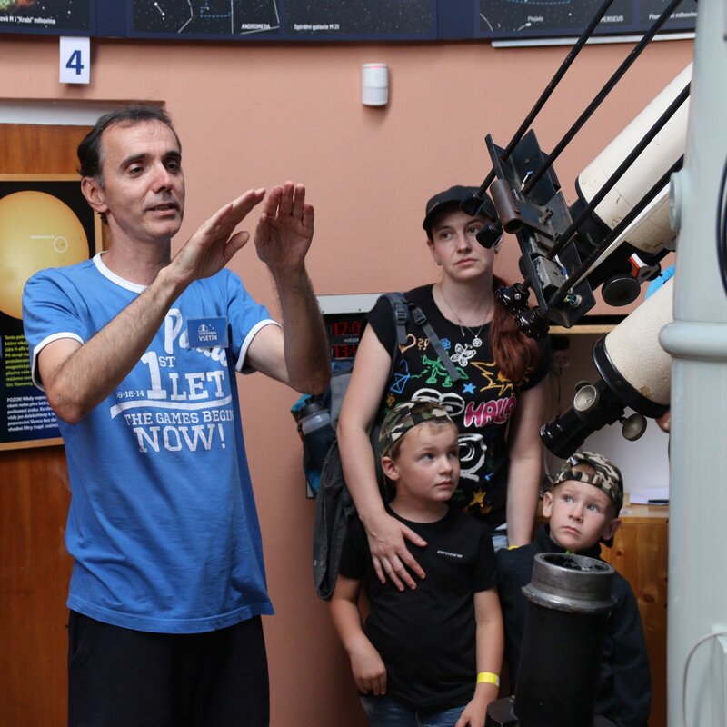 Hvězdárna Vsetín zve na Noc padajících hvězd