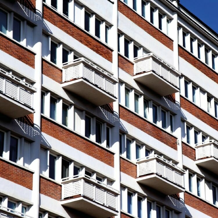 14|15 BAŤŮV INSTITUT zve na prohlídky baťovské architektury 