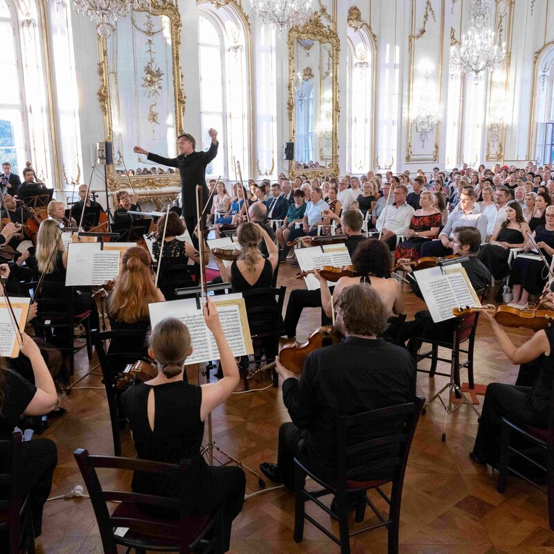 Festival Academy Kroměříž 2024 zveřejnil letošní program. Oslaví české hudební velikány, ale nabídne také fúzi folklóru a klasické hudby.