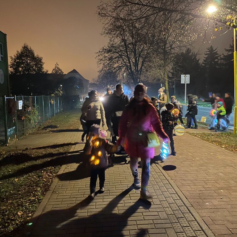 Lampionový průvod rozsvítí centrum Otrokovic