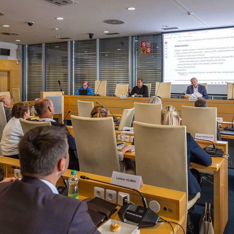 Krajská tripartita řešila hospodaření nemocnic i rozpočtové určení daní.