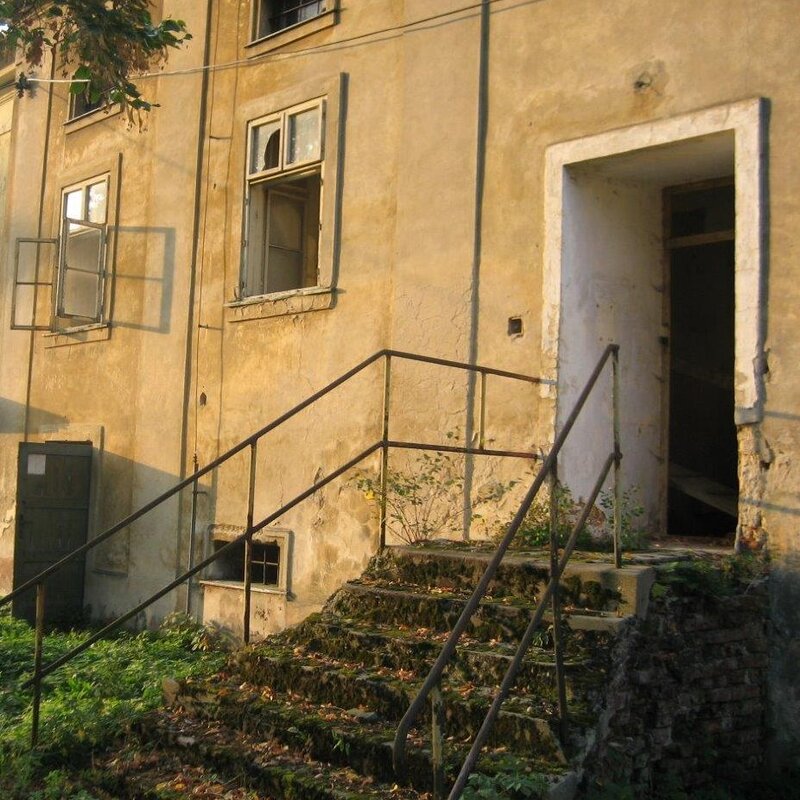 Zlínský kraj finančně podpoří obnovu historické sýpky v Rymicích.