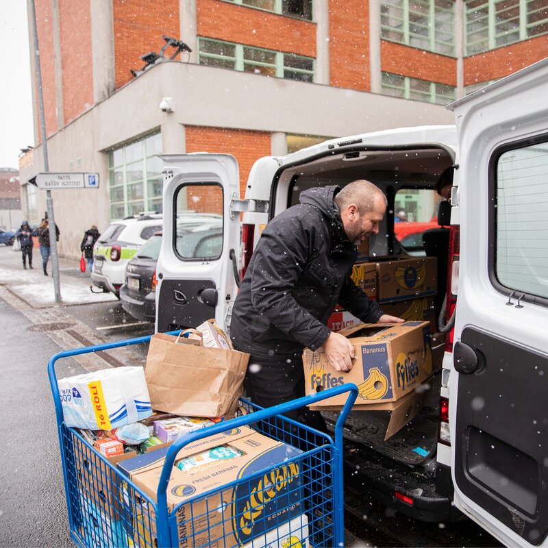 Zlínský kraj opět podpoří potravinovou banku. Ta v regionu ročně pomůže tisícům lidí.
