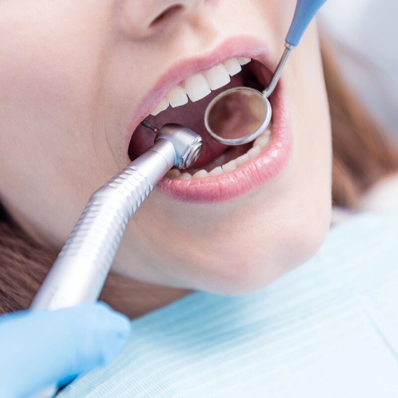 Hejtmanství podpoří vybavení zubních ambulancí i vzdělávání začínajících lékařů.