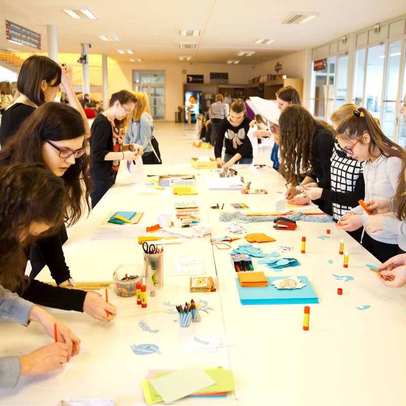 Kraj podpořil projekt Mosty poznání, který propojí zlínské a slovenské studenty.