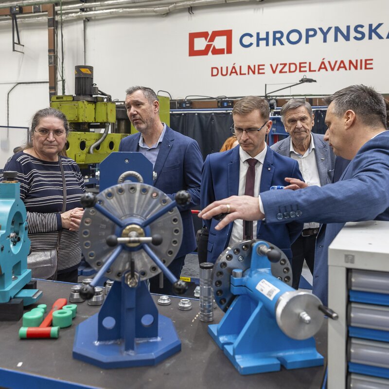 Zlínský kraj chce být lídrem v duálním vzdělávání. Inspiraci hledal na Slovensku