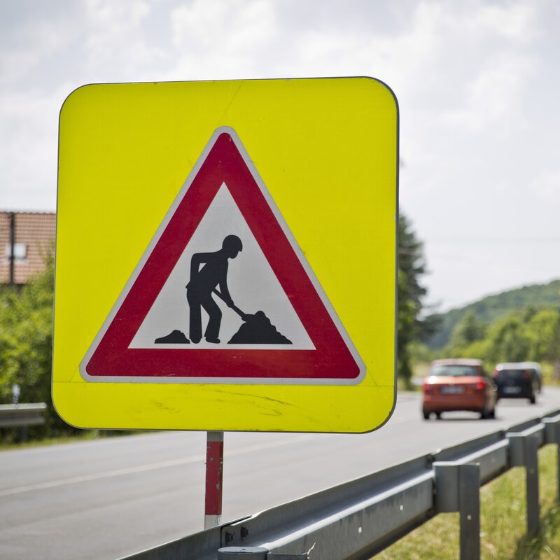 Silničáři vyrážejí do terénu. Které silnice v kraji letos čekají opravy?