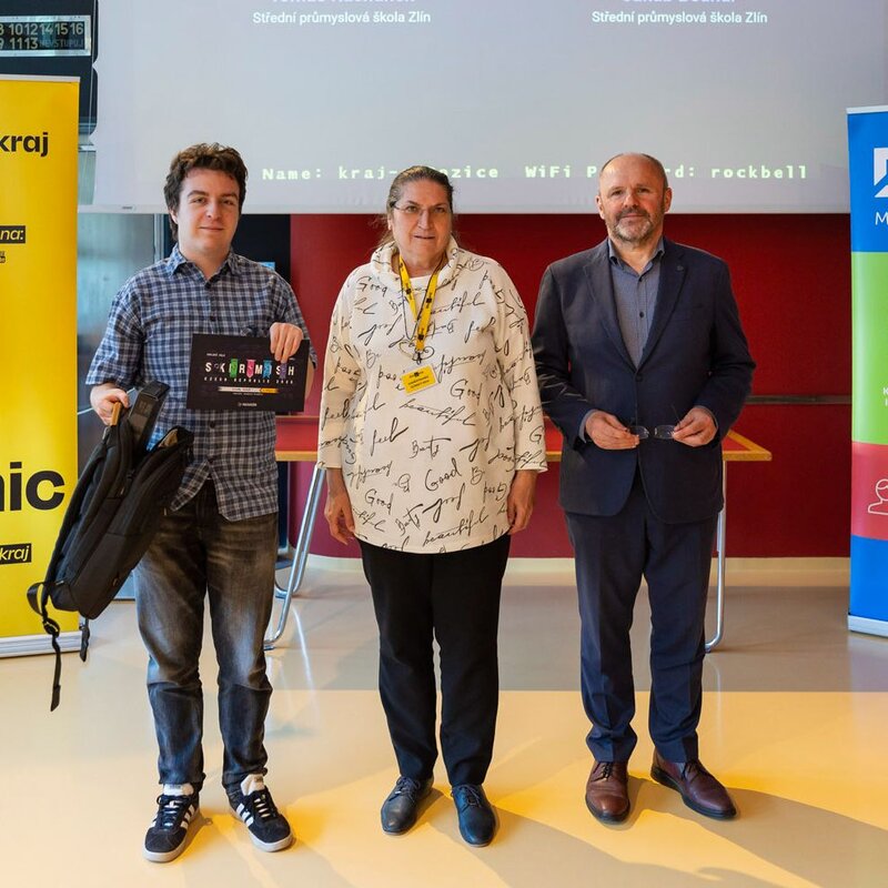 Krajské kolo soutěže v IT a kyberbezpečnosti Haxagon zná vítěze.