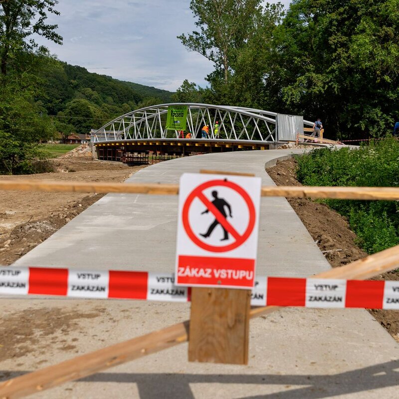 Kraj podpoří deset cyklistických projektů. Peníze půjdou na nové úseky stezek, lávky i přípravu tras.