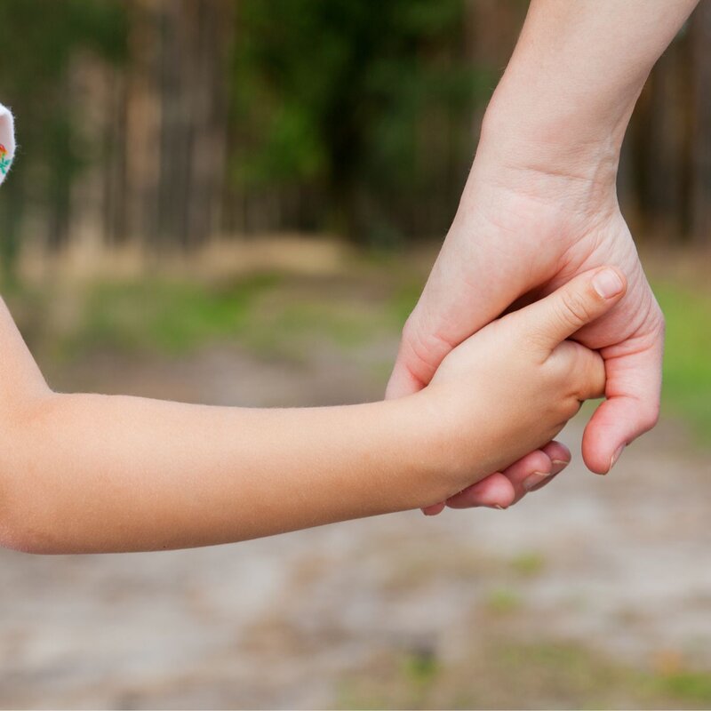 Zlínský kraj chce posílit podporu dětí z náhradních rodin. Pomoci mají psycholog i speciální pedagog.