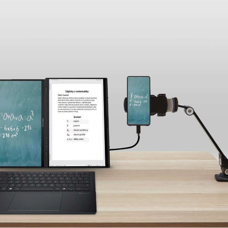 Student vsetínského gymnázia získá díky dotaci speciální TV lupu. Pomůže mu zapojit se naplno do výuky.